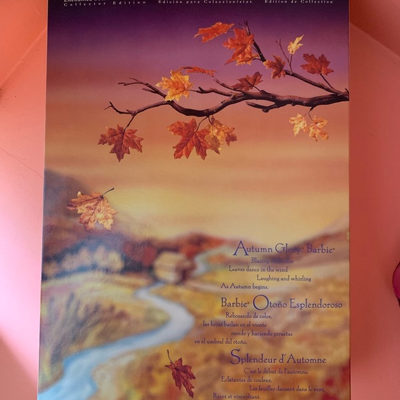 Barbie Autumn Glory (Enchanted Seasons Collection) - Picture 3 of 3